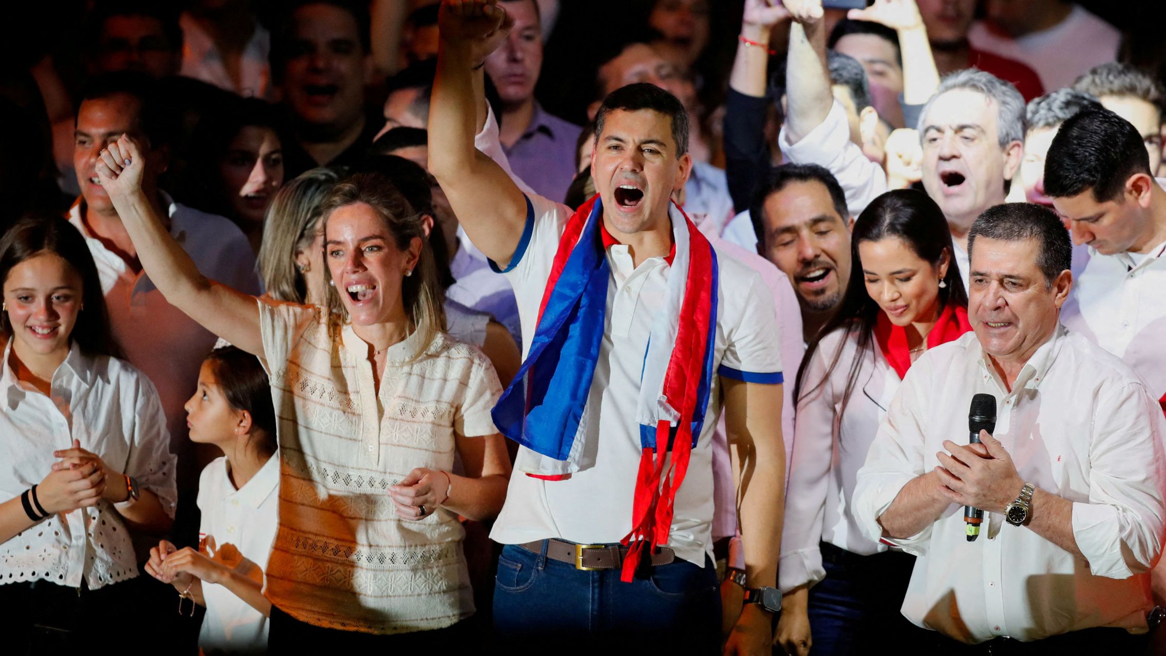 Elecciones en Paraguay: el oficialista Peña se impuso sobre el opositor Alegre