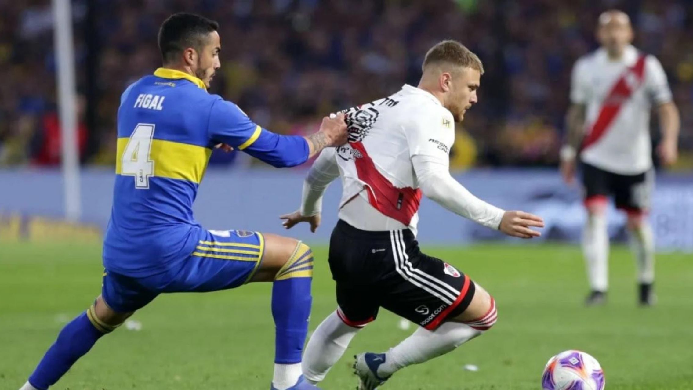 River le ganó a Boca en un polémico Superclásico