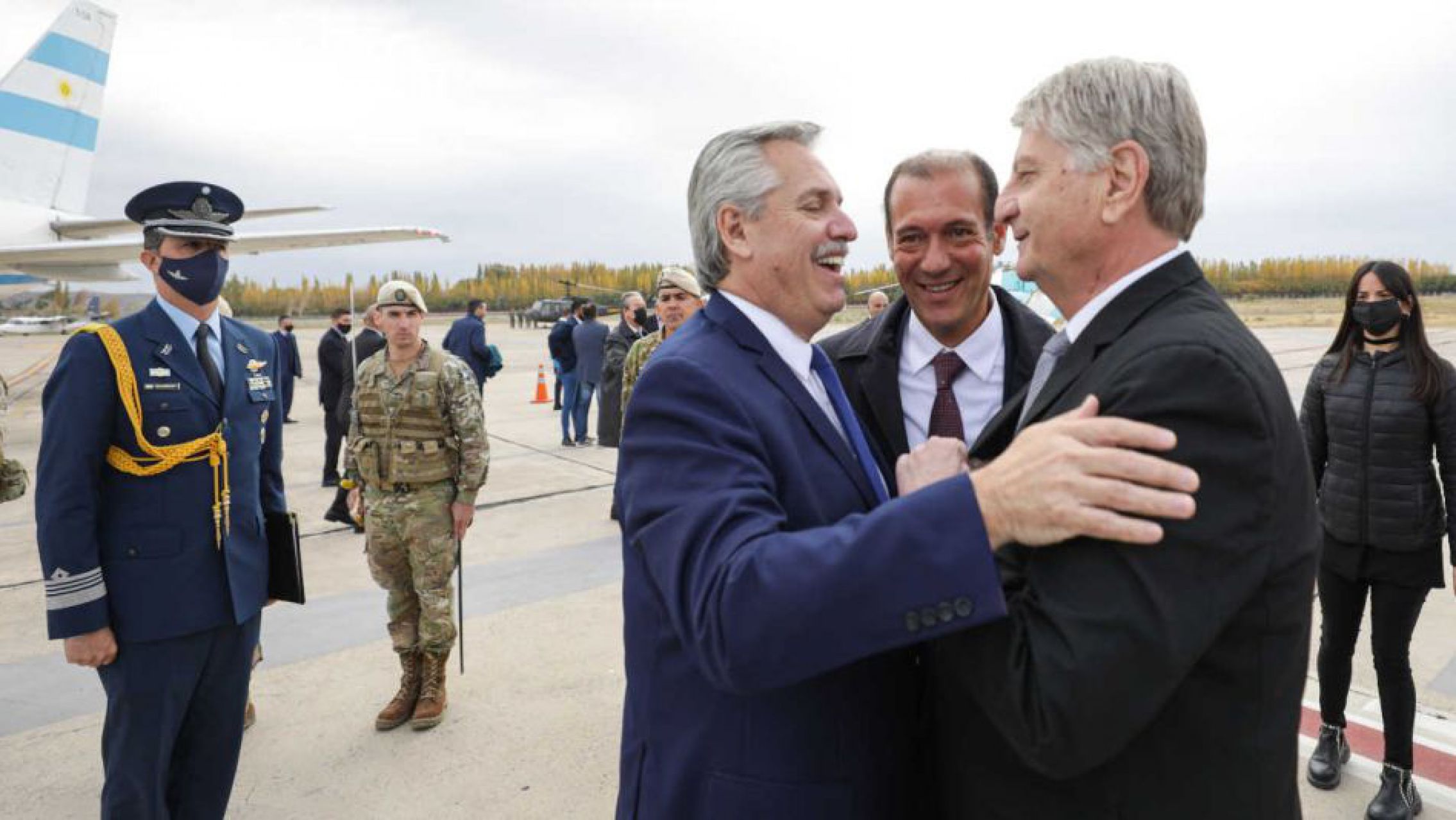 Alberto Fernández calificó a Milei como "energúmeno" y apuntó contra quienes dan "por muerto" al Frente de Todos