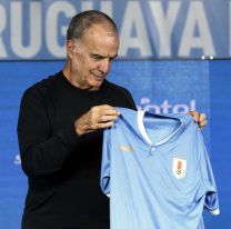 Bielsa fue presentado en Uruguay: "No me tuvieron que convencer, diría que todo lo contrario"