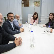 Alberto ahora apuesta a la fórmula Scioli-Rossi, pero sufre la fuga del Movimiento Evita