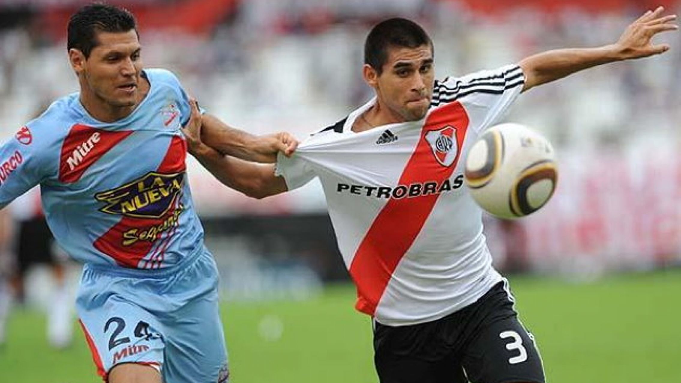 Dolor en el fútbol: murió el exdefensor argentino Javier Yacuzzi