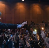 Milei se inclina por un intendente cercano a De Narváez como candidato en provincia, en una jugada alentada por el peronismo