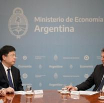 Massa apuesta a destrabar en China más de 900 millones de dólares para las represas
