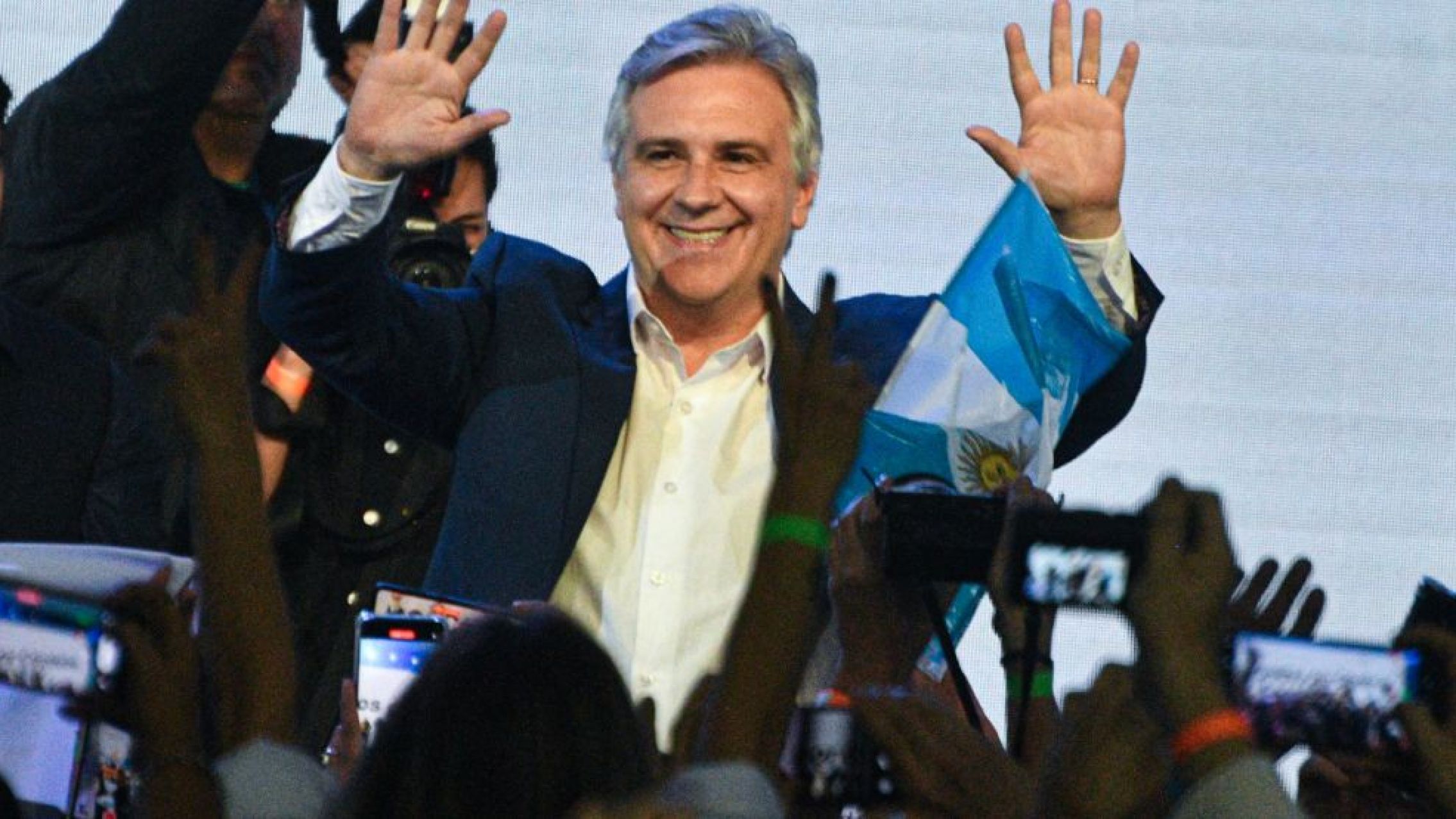 Llaryora se impuso en Córdoba y será el nuevo gobernador