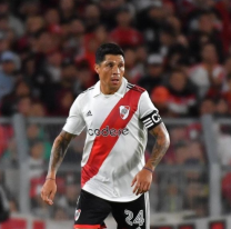 Enzo Pérez no cerró su continuidad y se filtró un video donde se lo ve con otra camiseta