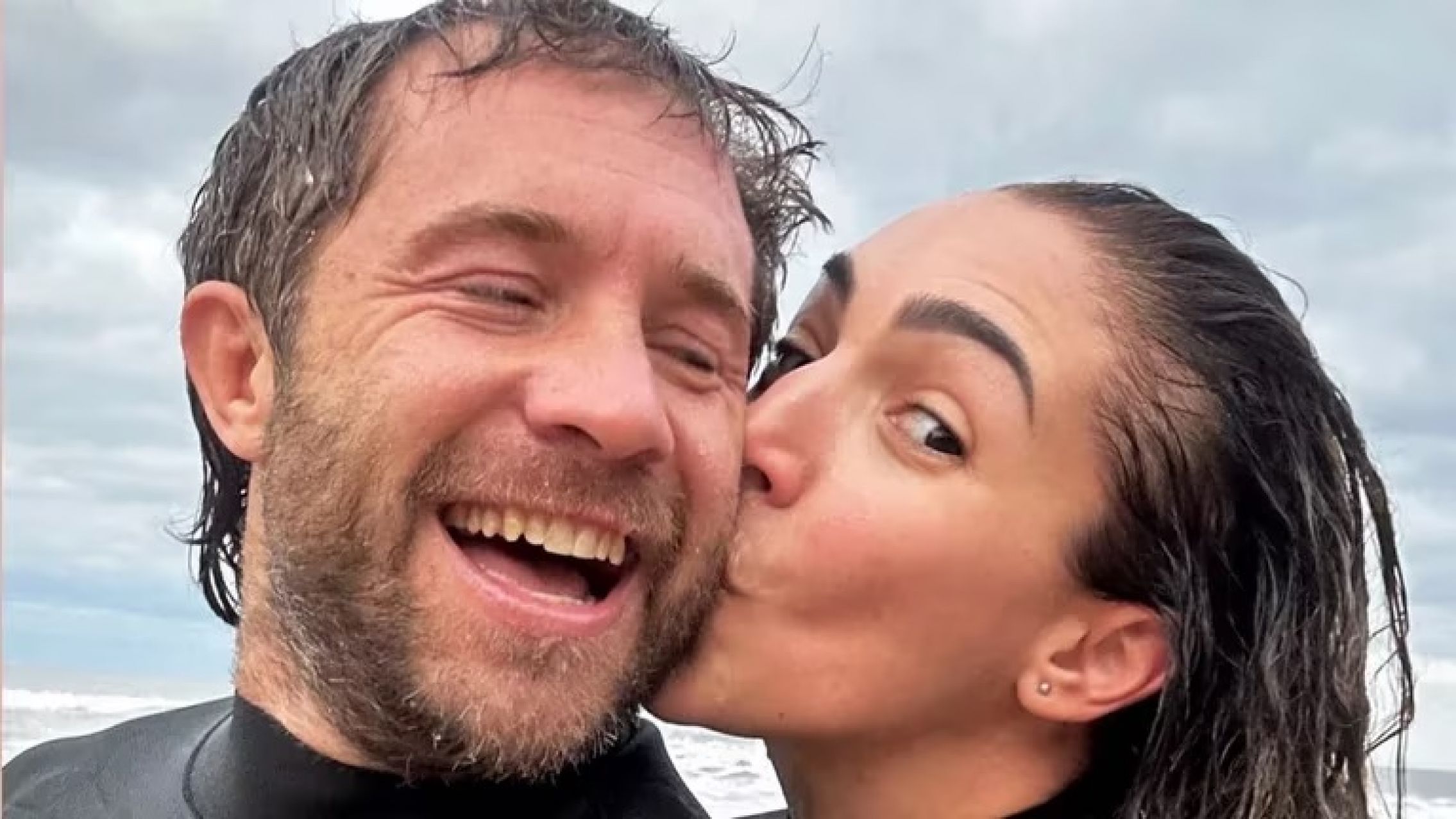 Con un emotivo posteo, Nico Riera blanqueó su romance con Thelma Fardin