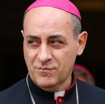 El nuevo prefecto del Papa Francisco y su guía para "besar mejor"