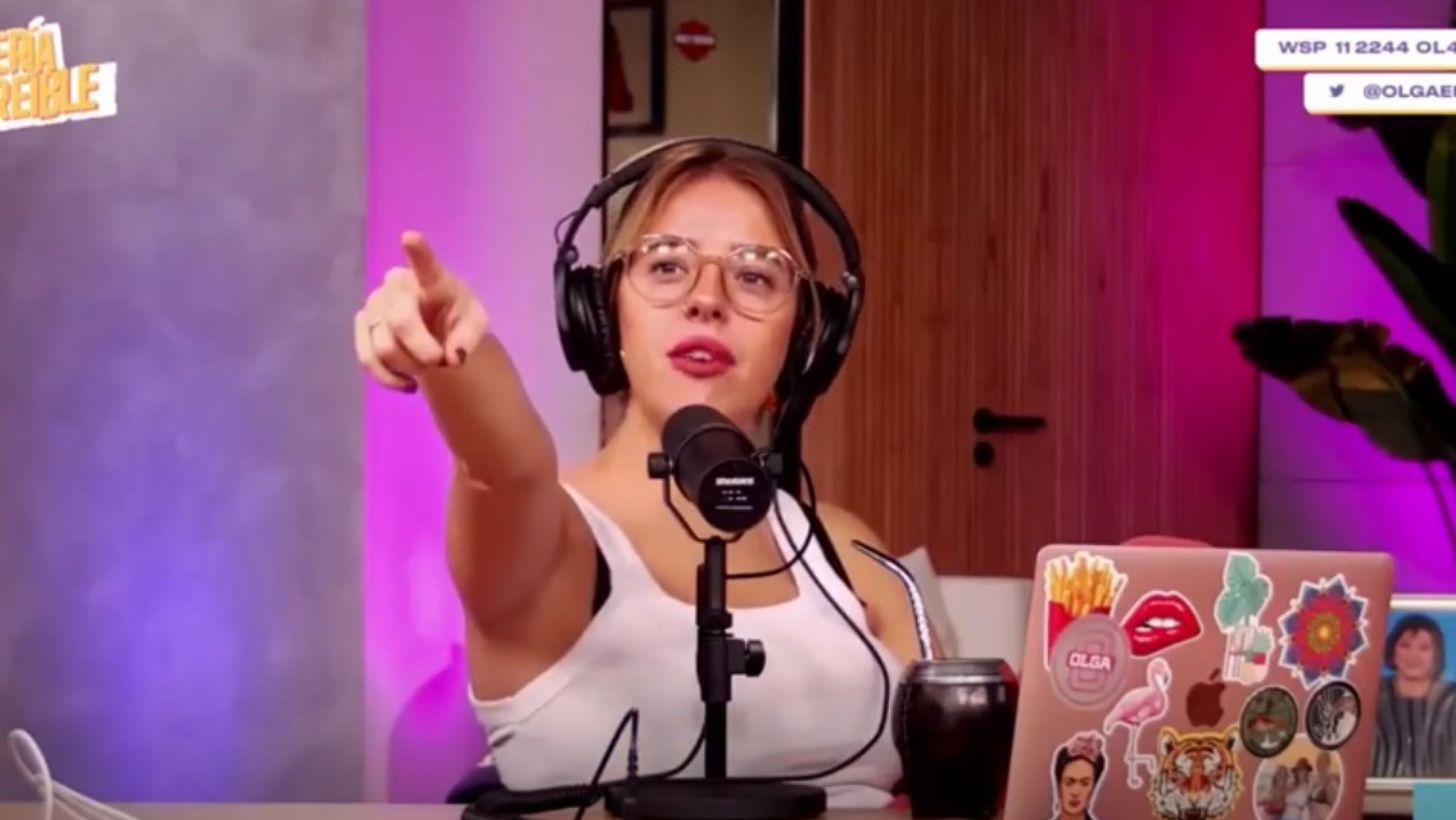 La sorpresa de Nati Jota por el regalo que le llevó el joven al que piropeó en vivo