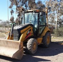 Un joven fue prensado por una retroexcavadora en un accidente de trabajo