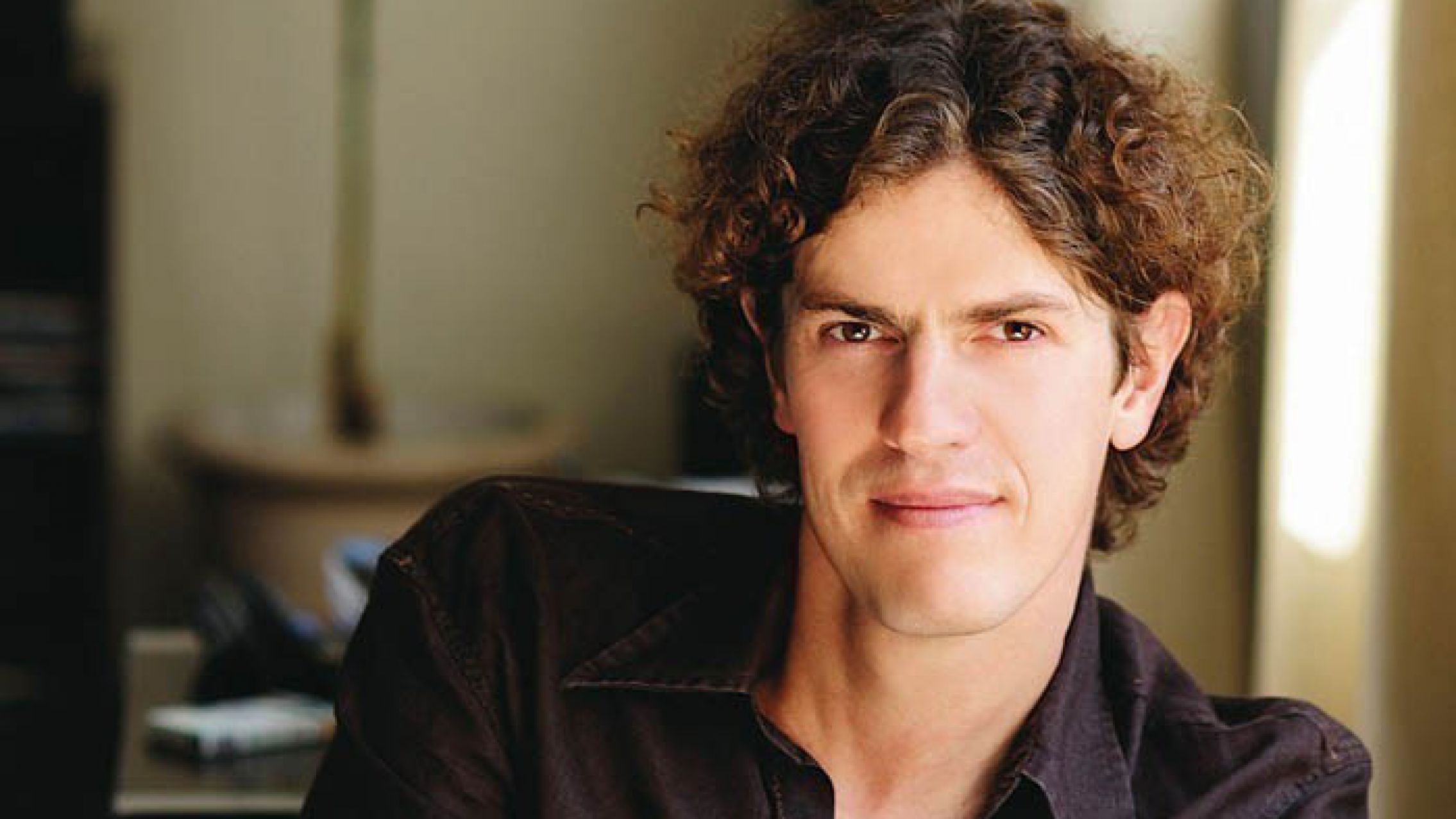 Martín Lousteau propuso avanzar con terapias hormonales y cirugías en menores de trece años