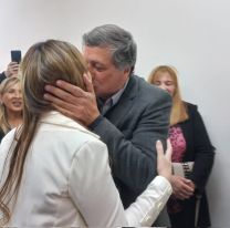 Es candidato a vice pero se casó y se va al Caribe en plena campaña