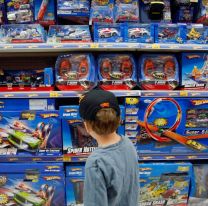 Pagar un juguete todo un año: Incorporan juguetería al Ahora 12