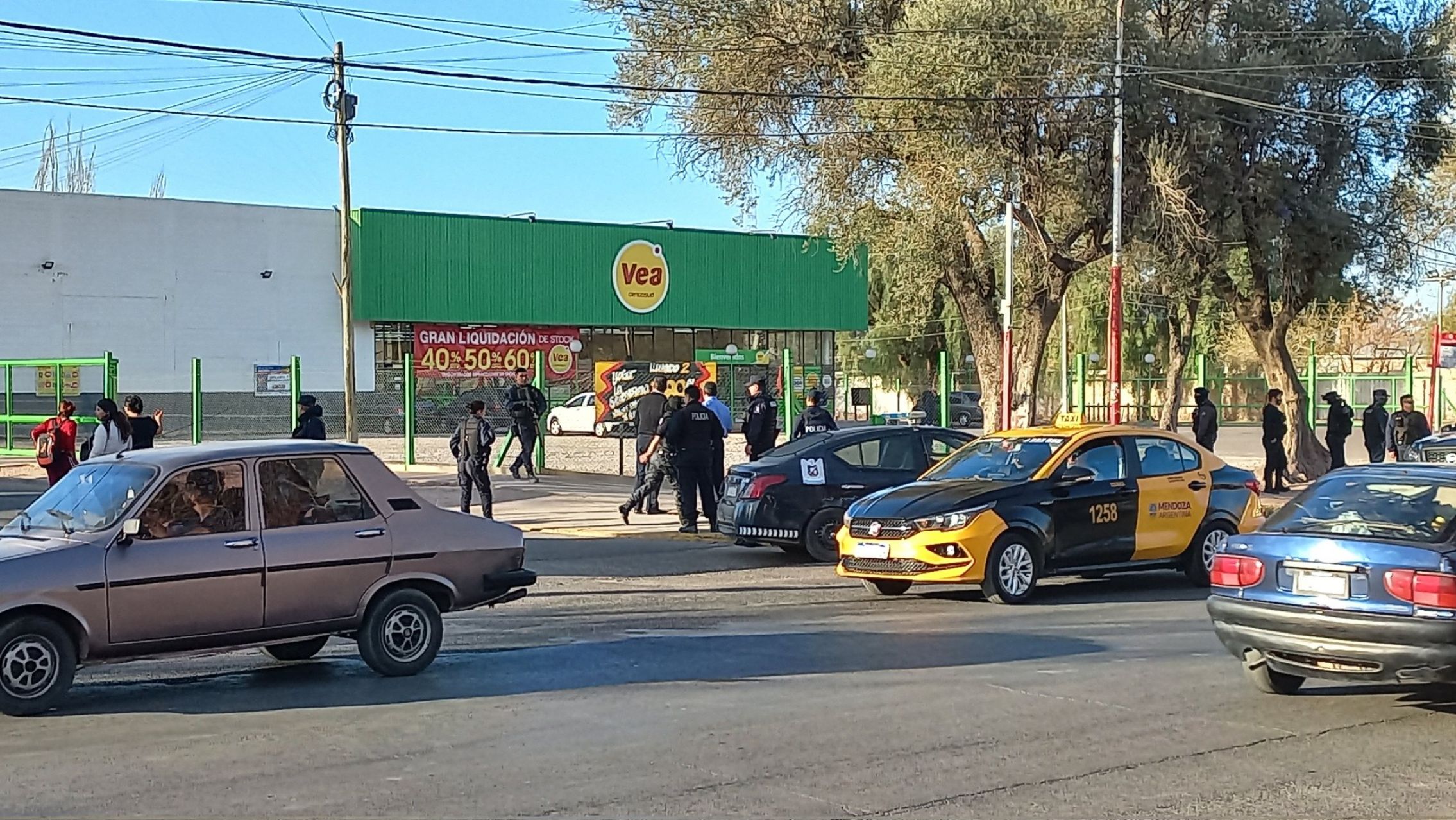 Mendoza: Se registraron saqueos en varios supermercados y carnicerías