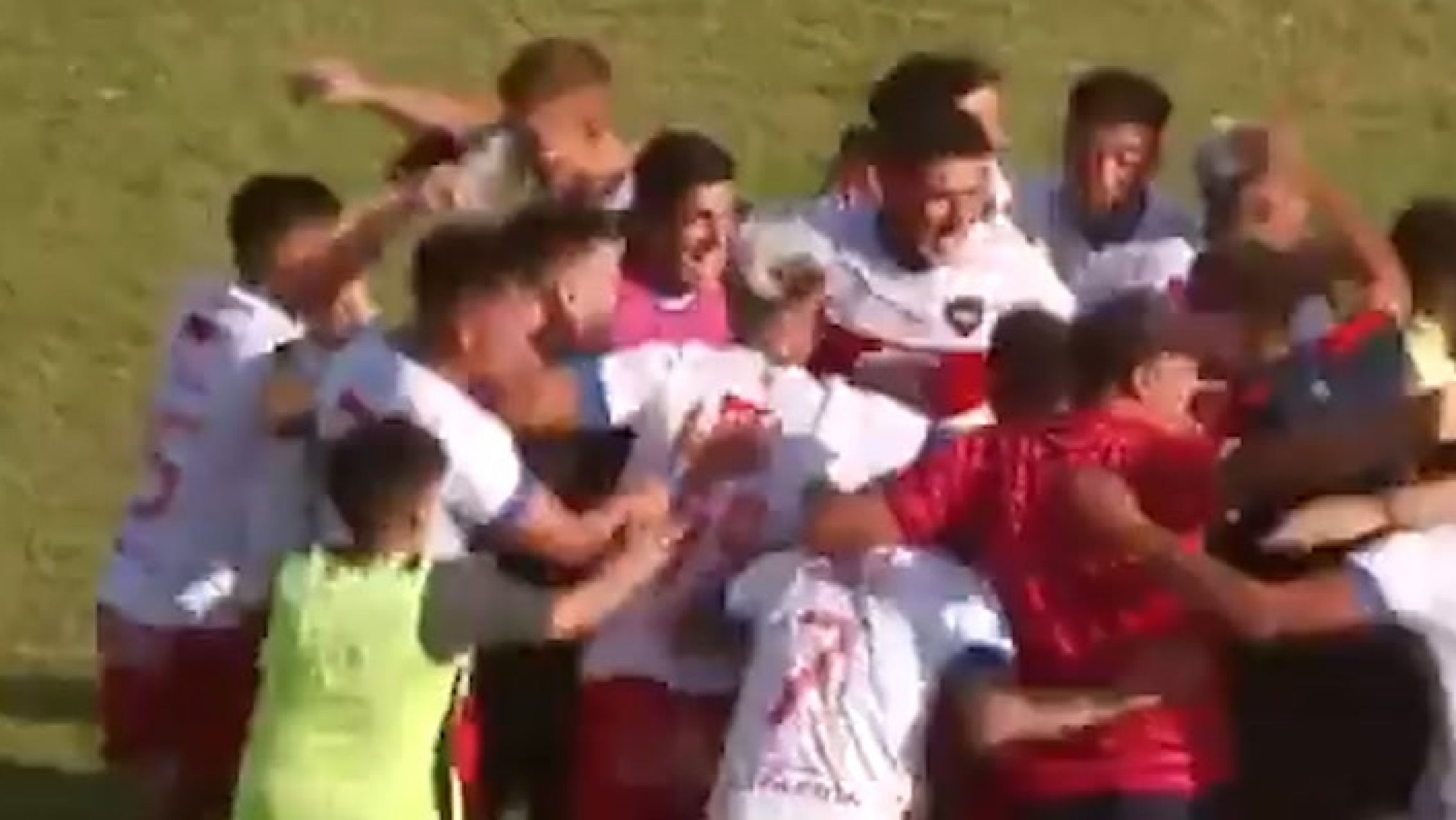 Insólito: festejaron la clasificación al Reducido, pero en el vestuario se enteraron que habían sido eliminados