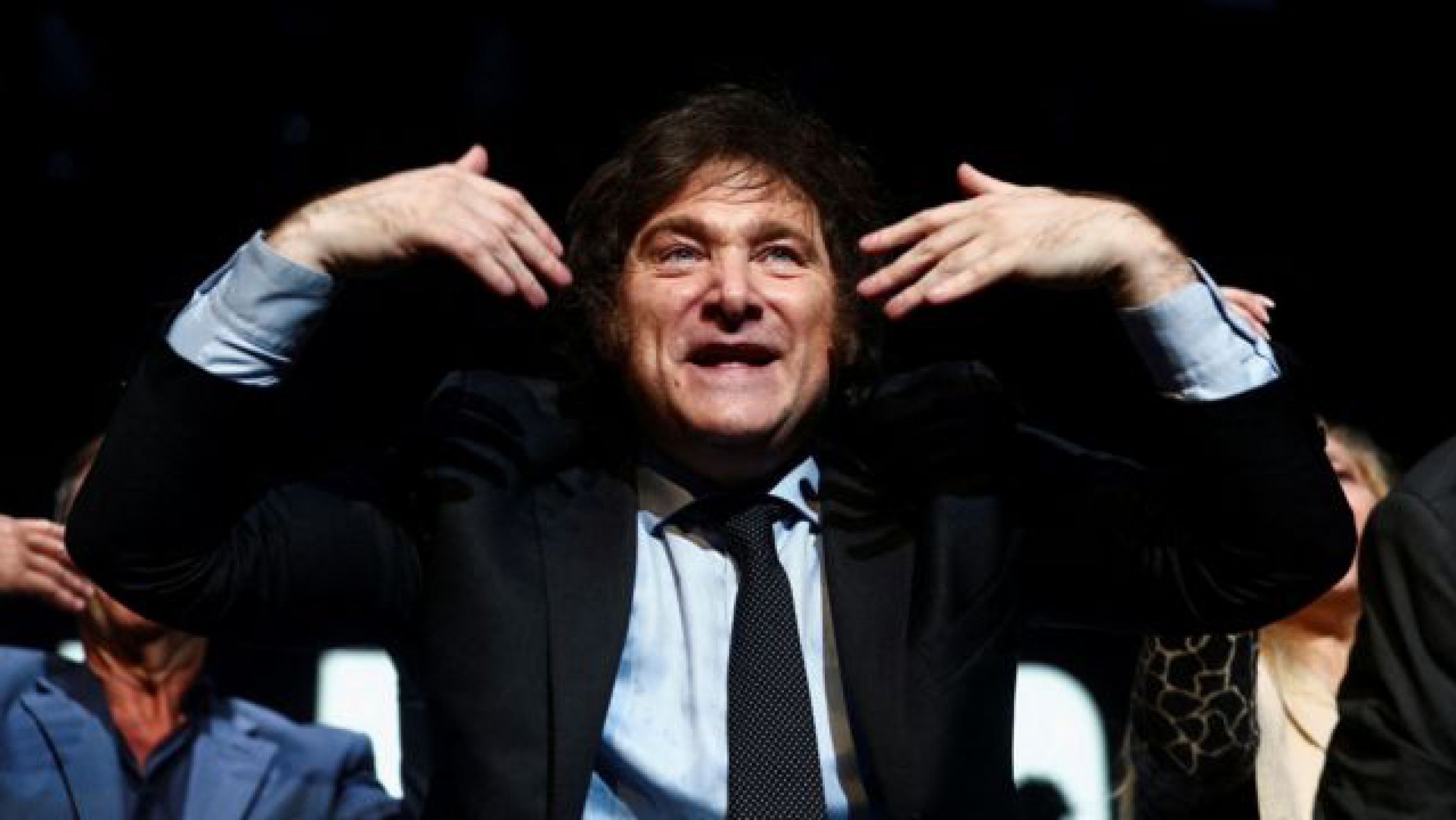 Milei encabeza la primera reunión junto a sus ministros