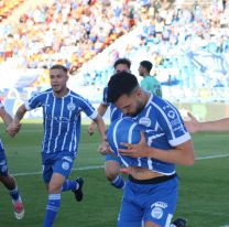 El sorprendente Godoy Cruz es puntero y se clasificó a las Copas