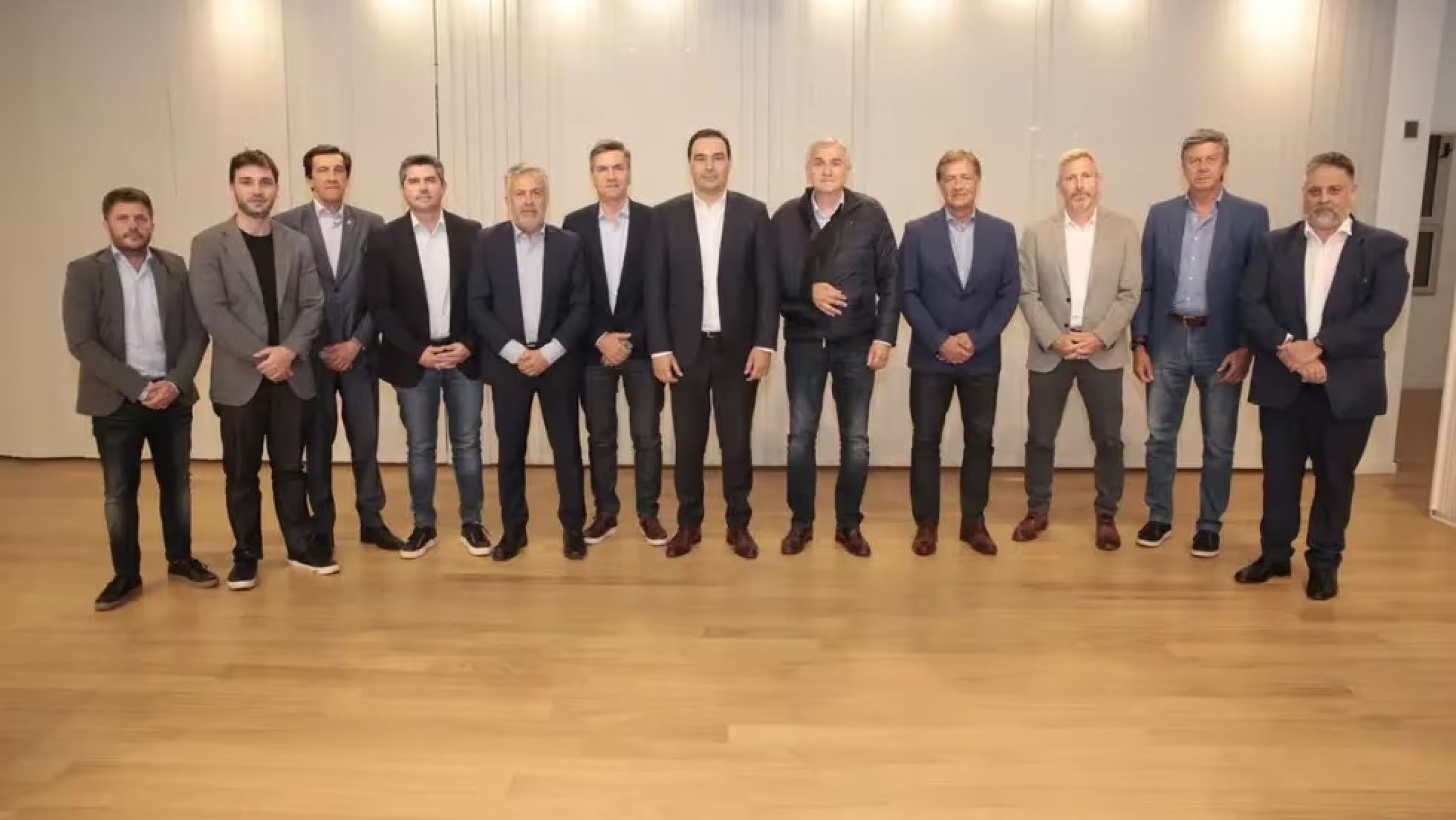 Se reúnen los gobernadores de JxC y piden a Milei que garantice el aguinaldo