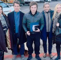 Se conoció que la comitiva de Milei no eran "solo 5 personas"