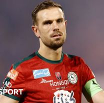 Escapó de Arabia, volvió a Europa y es la camiseta más vendida de la historia