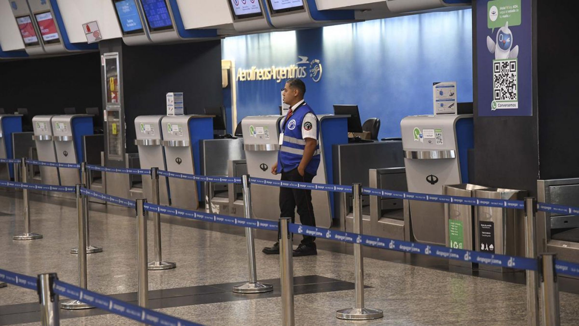 Aerolíneas Argentinas canceló 267 vuelos y reprogramó otros 26 por el paro de la CGT