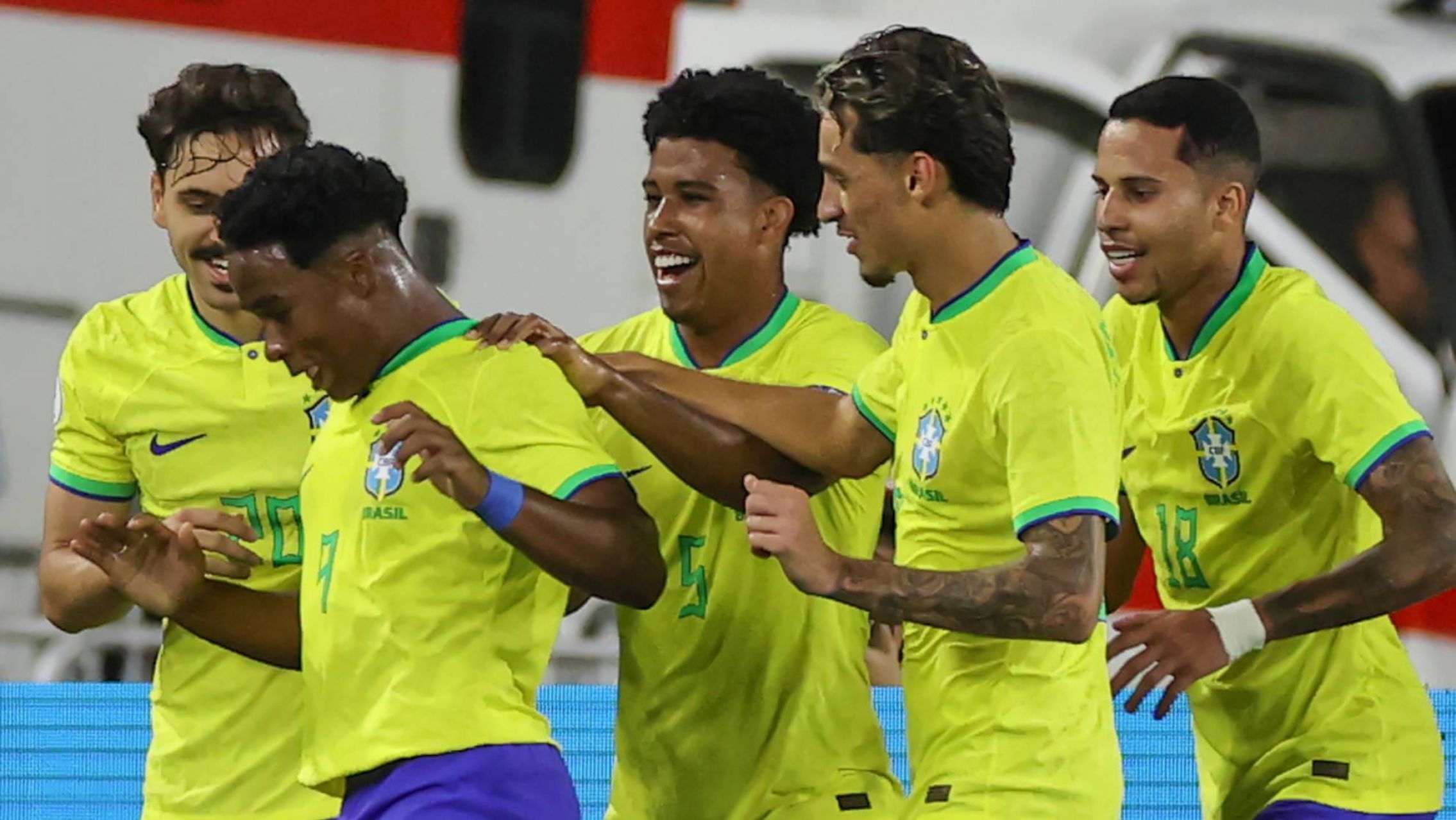 Endrick y John Kennedy salvaron a Brasil en un Preolímpico de muchas dudas