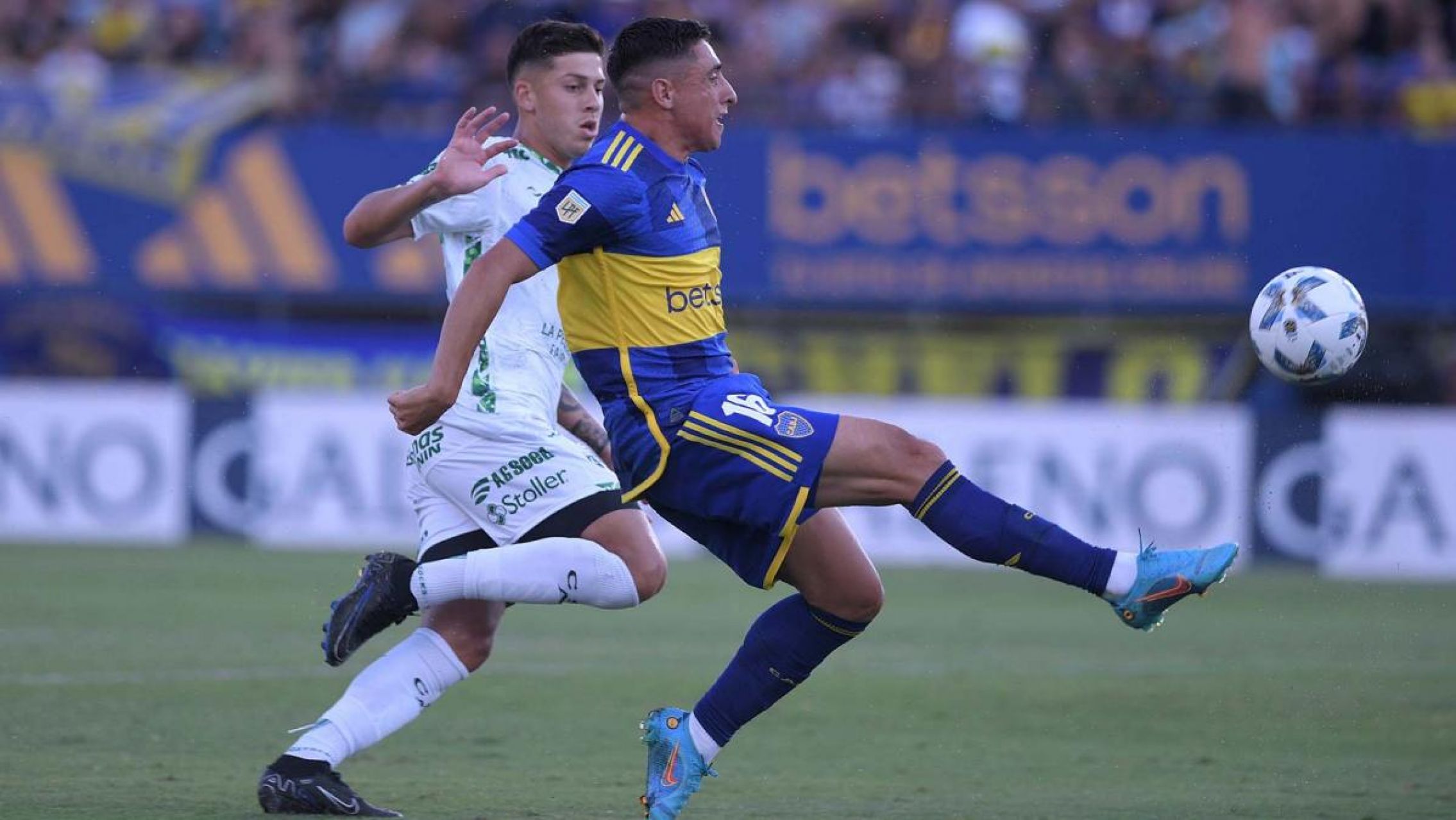 Video: Boca erró mucho y perdió dos puntos ante Sarmiento