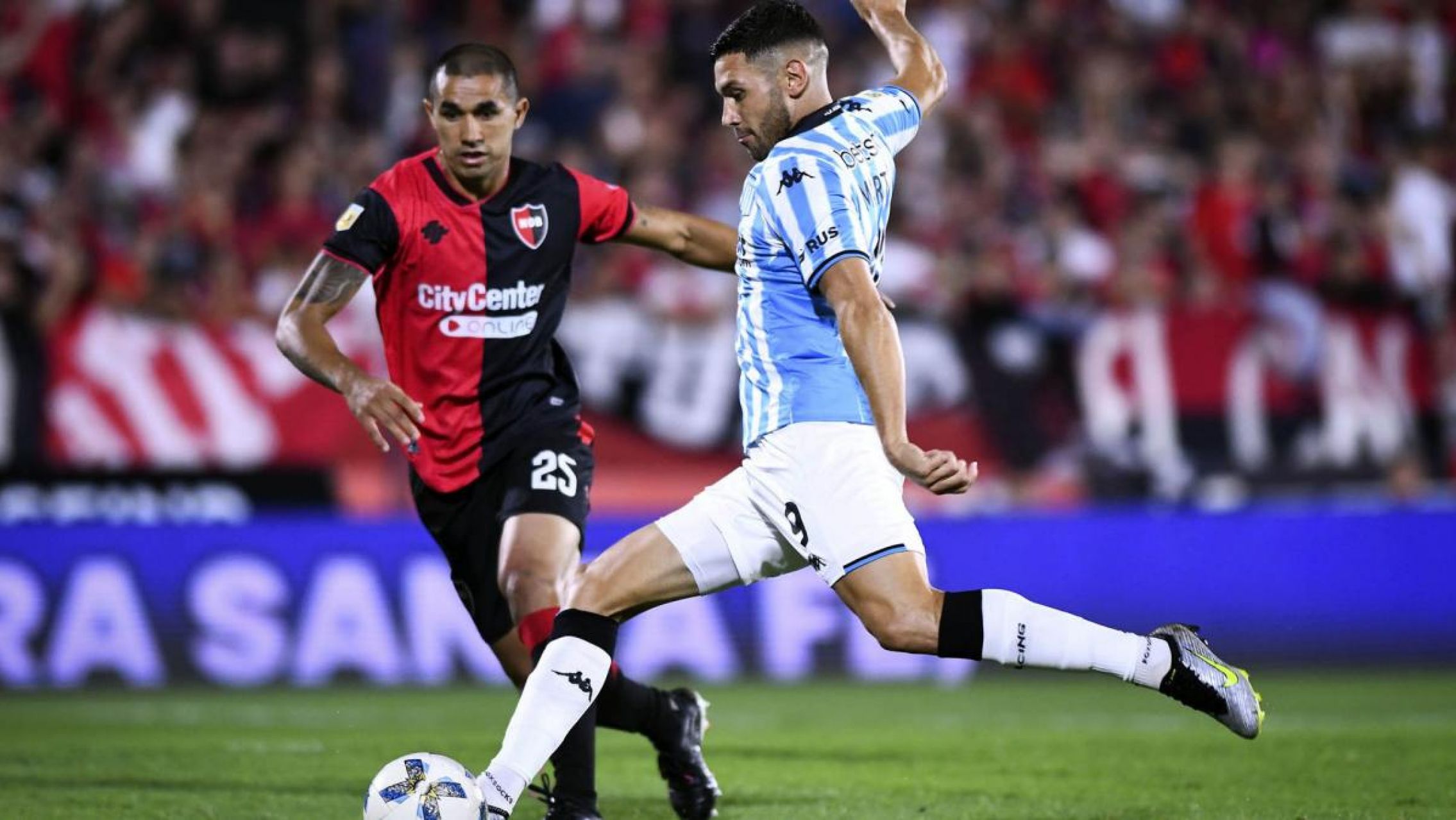 Por qué estuvo preso Maravilla Martínez, el sorprendente goleador de Racing