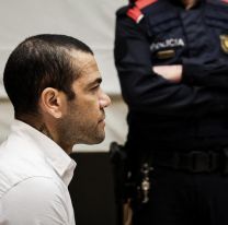 Dani Alves fue condenado a 4 años y medio de cárcel por violación