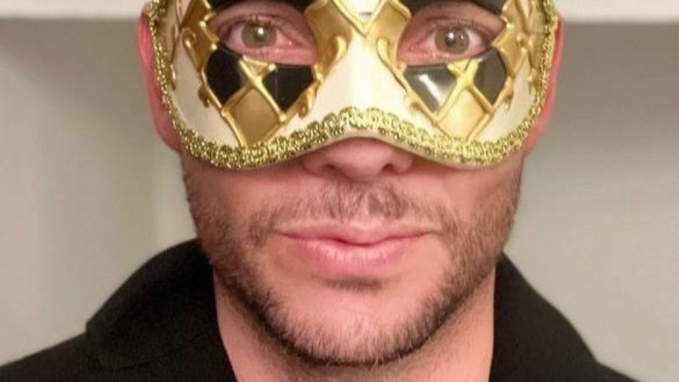 La mano derecha de Bullrich se fue al carnaval de Venecia en medio del ajuste