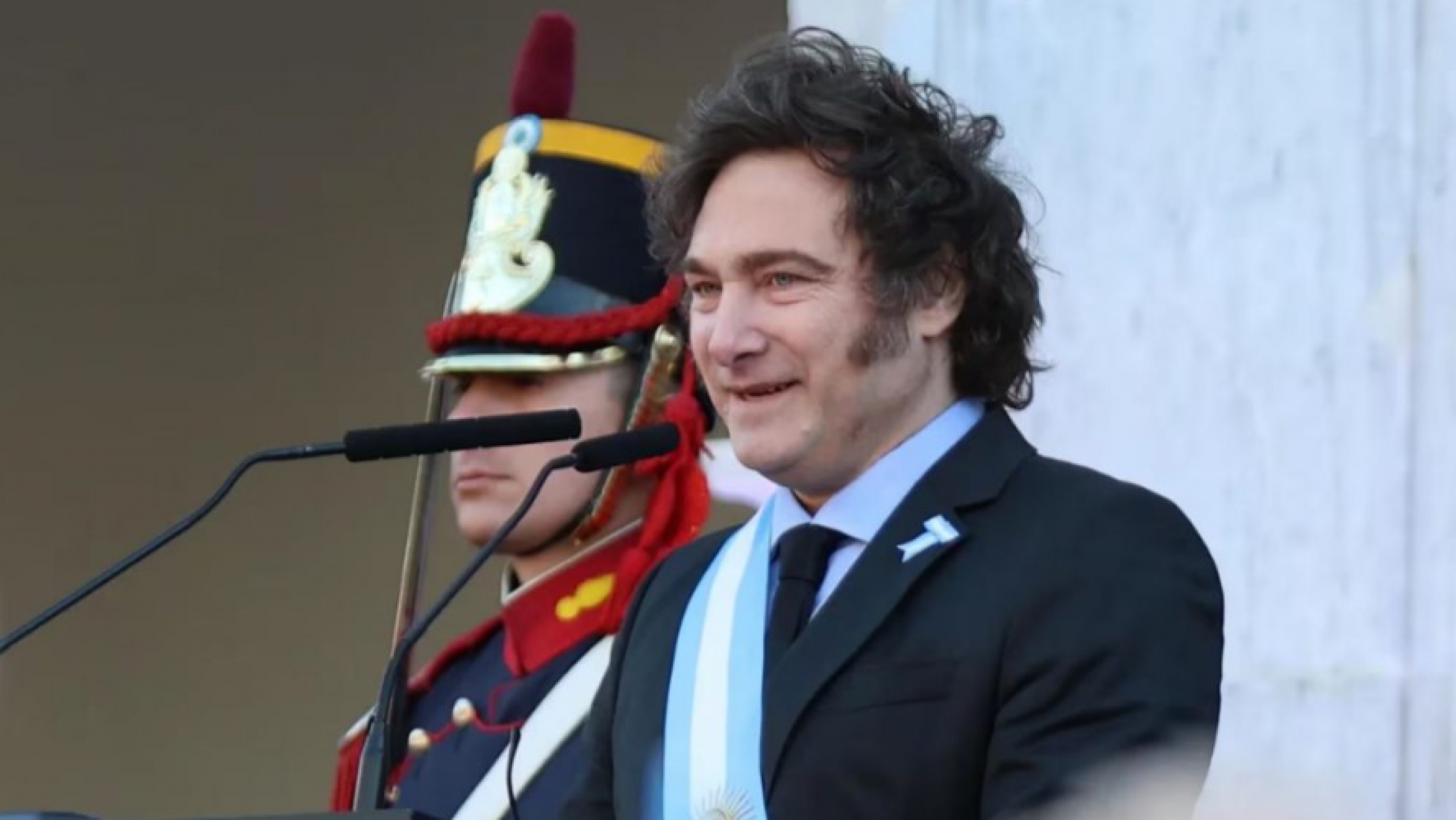 Javier Milei confía en sostener el superávit fiscal todo el año