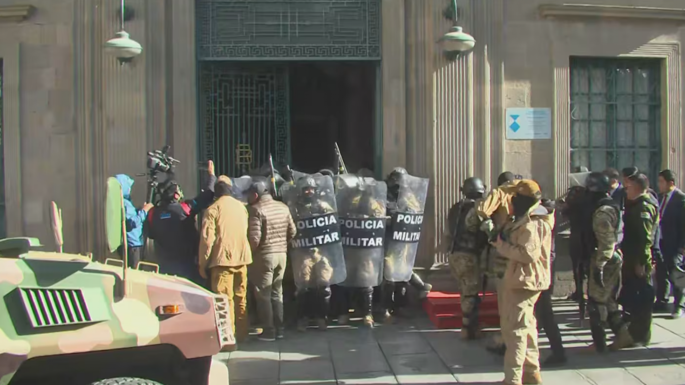 El Gobierno Nacional repudió el intento de golpe de Estado en Bolivia