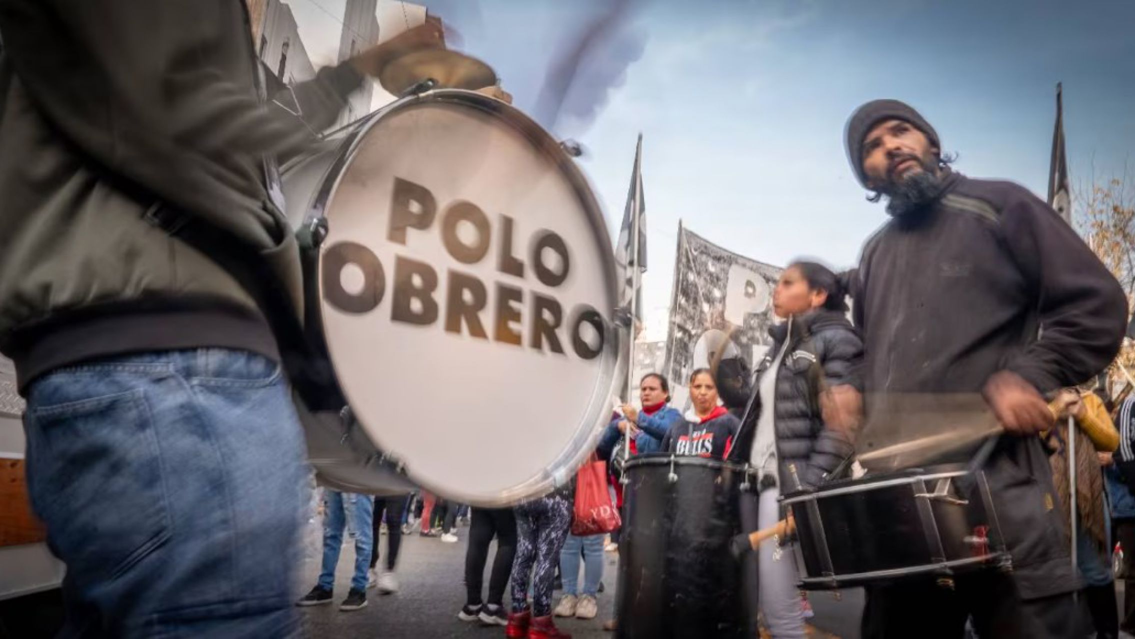 Buscan al "cerebro" detrás de la empresa que hacía facturas truchas para el Polo Obrero