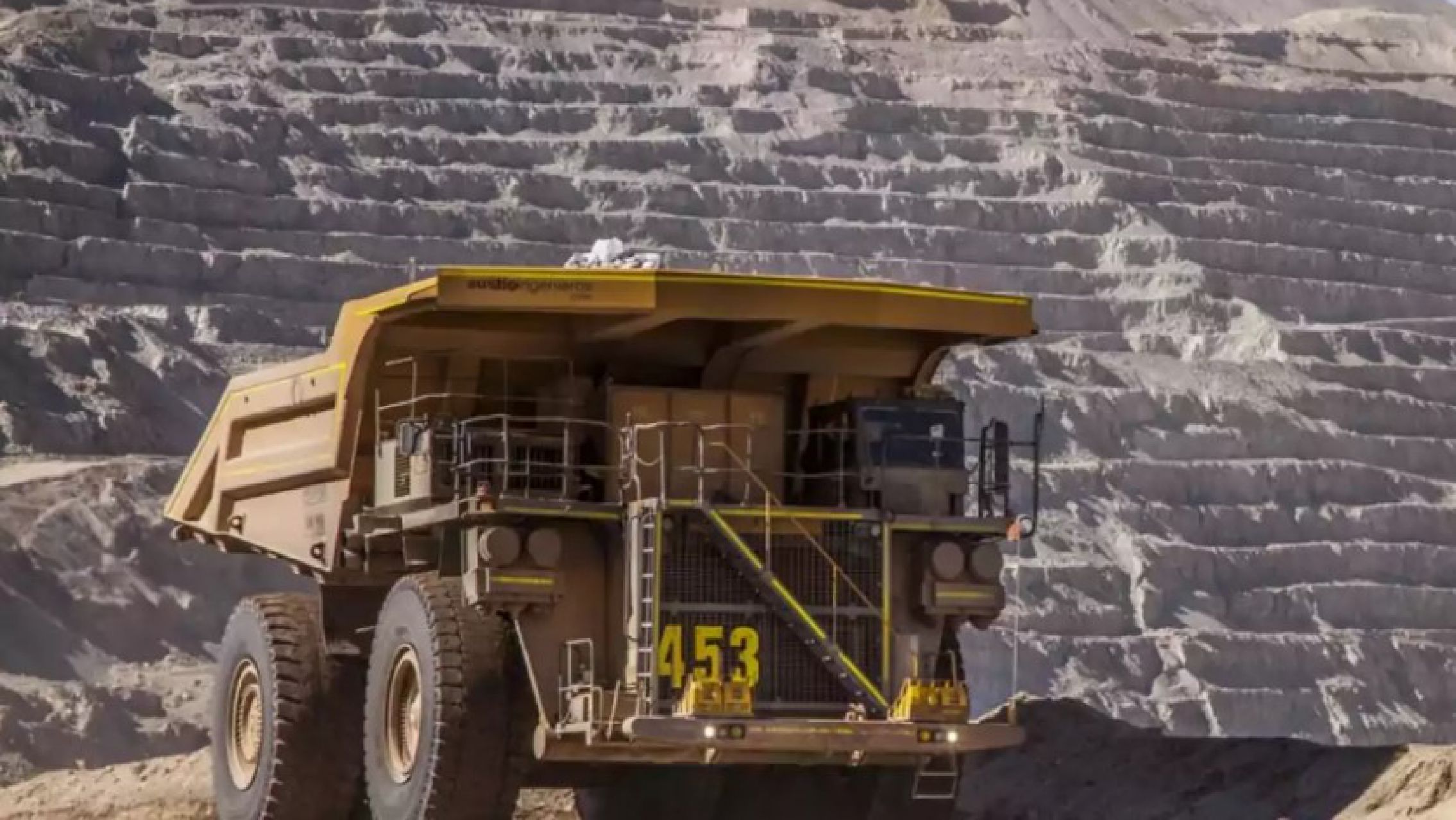 Llegarían al país más de 25 mil millones de dólares para la minería