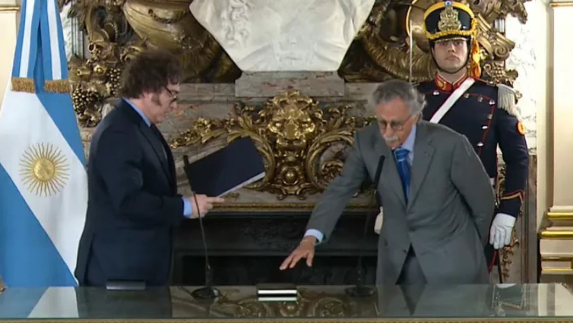 Mario Lugones es oficialmente el nuevo ministro de Salud