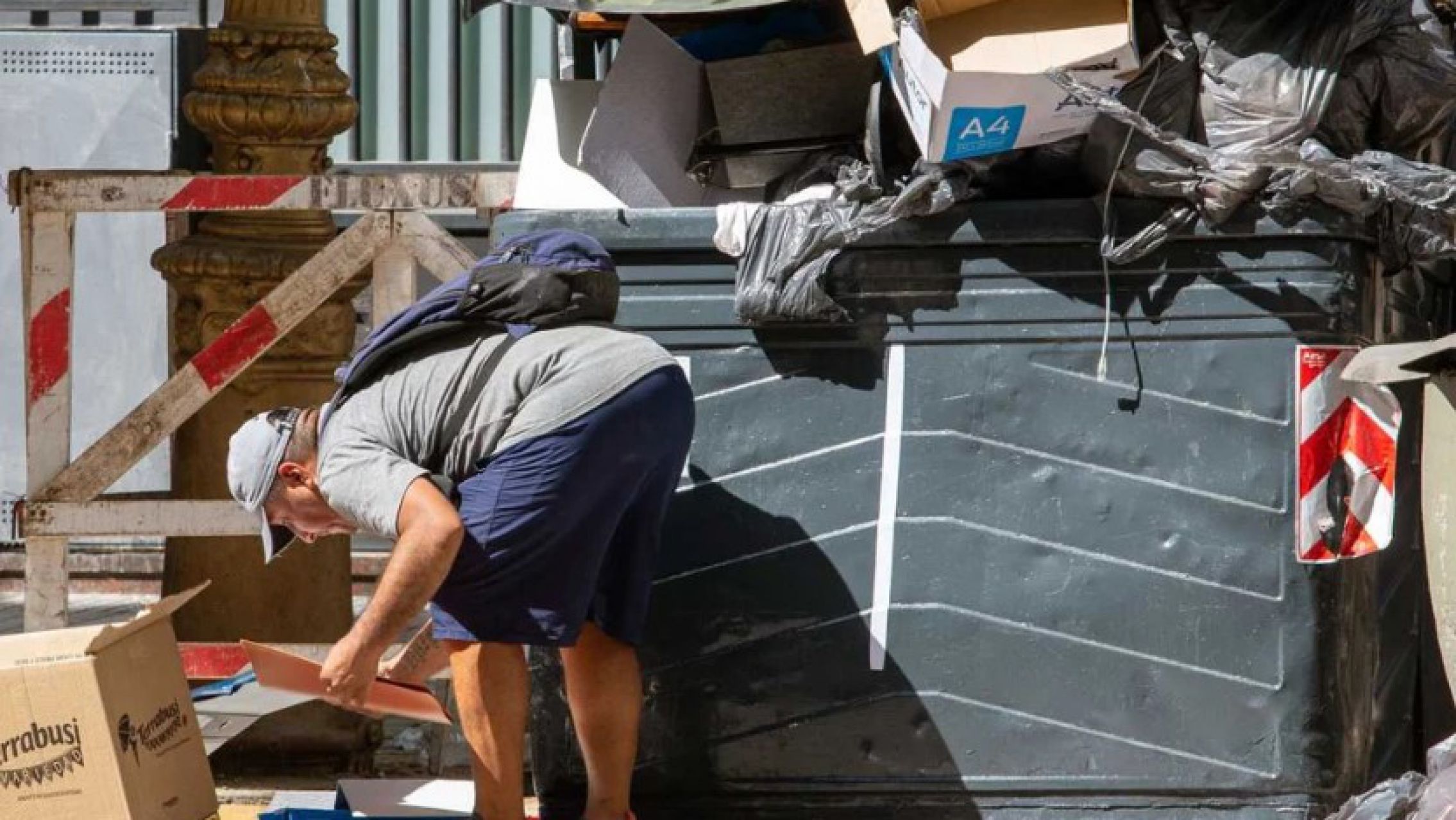 Bajó la inflación y la pobreza en Argentina cayó al 46% en octubre