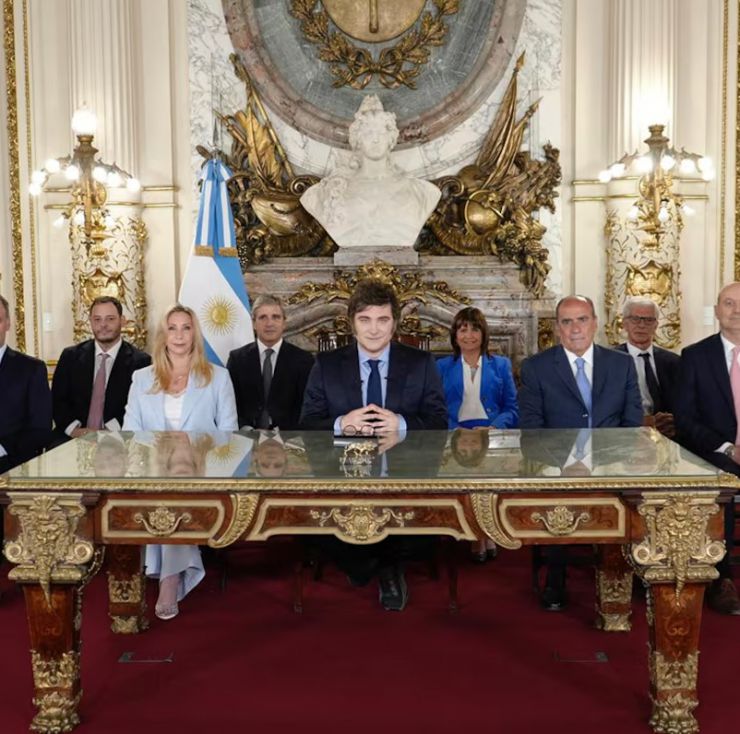 Milei anunció que eliminará el 90% de los impuestos nacionales y que levantará el cepo en 2025