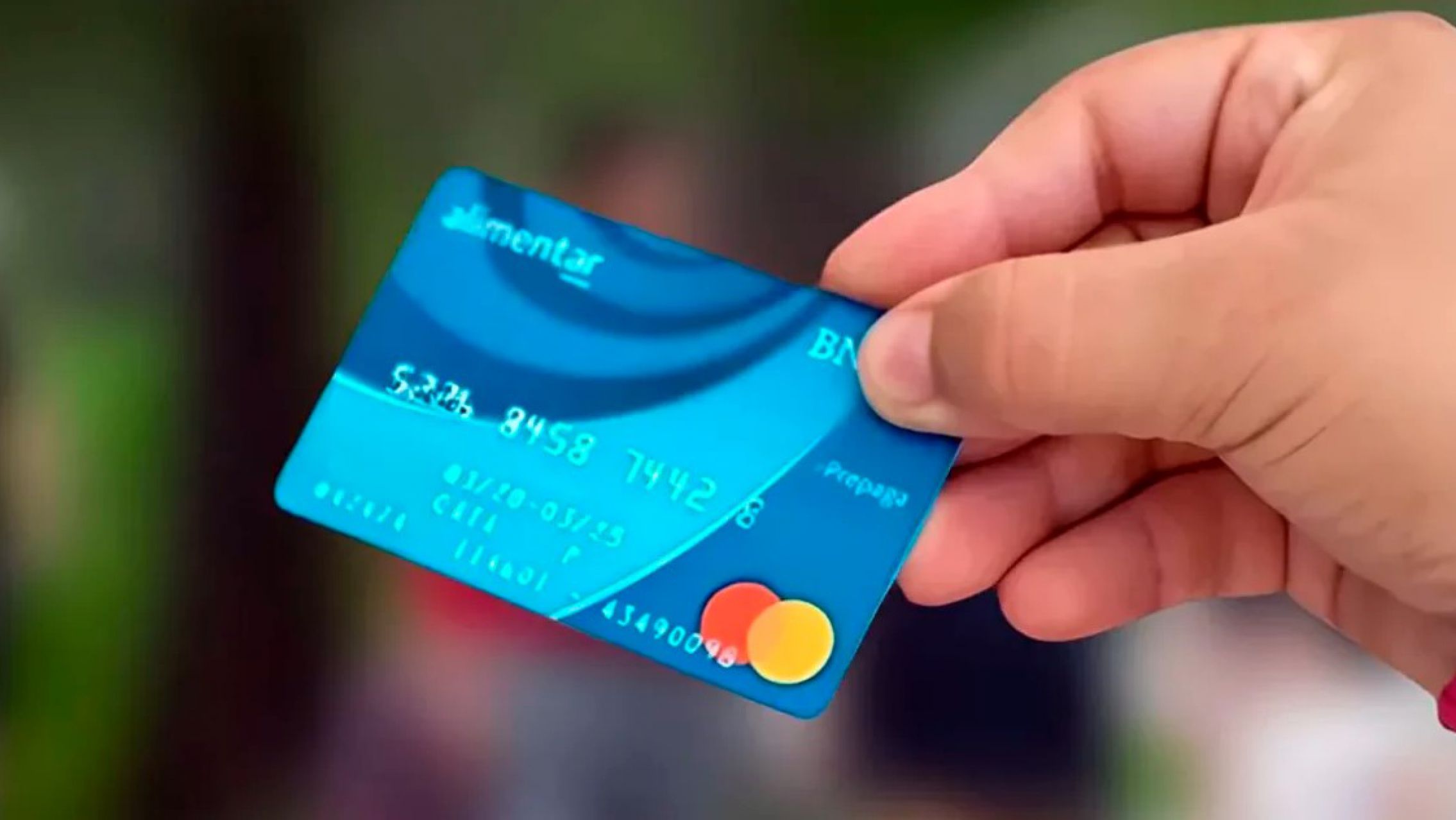 Anunciaron nuevos montos para la Tarjeta Alimentar: conocé cuánto cobrarán