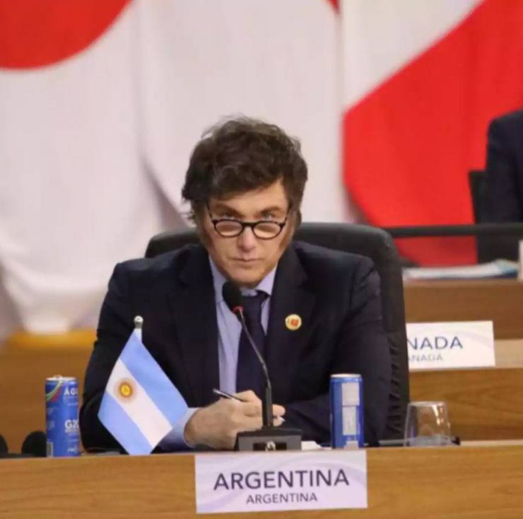 Milei busca avanzar con la flexibilización comercial extra bloque