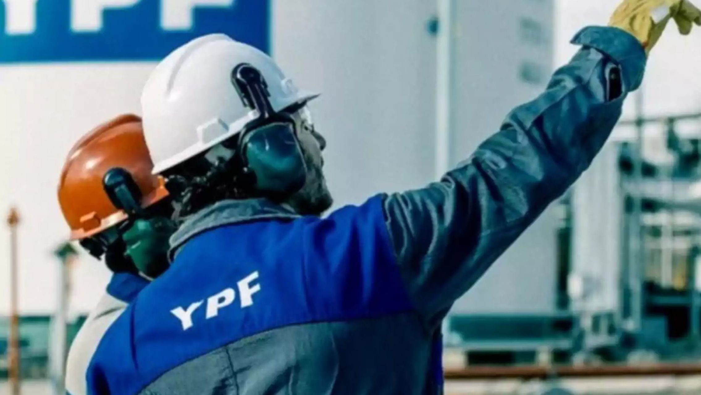 YPF busca financiamiento para construir el mayor oleoducto en dos décadas