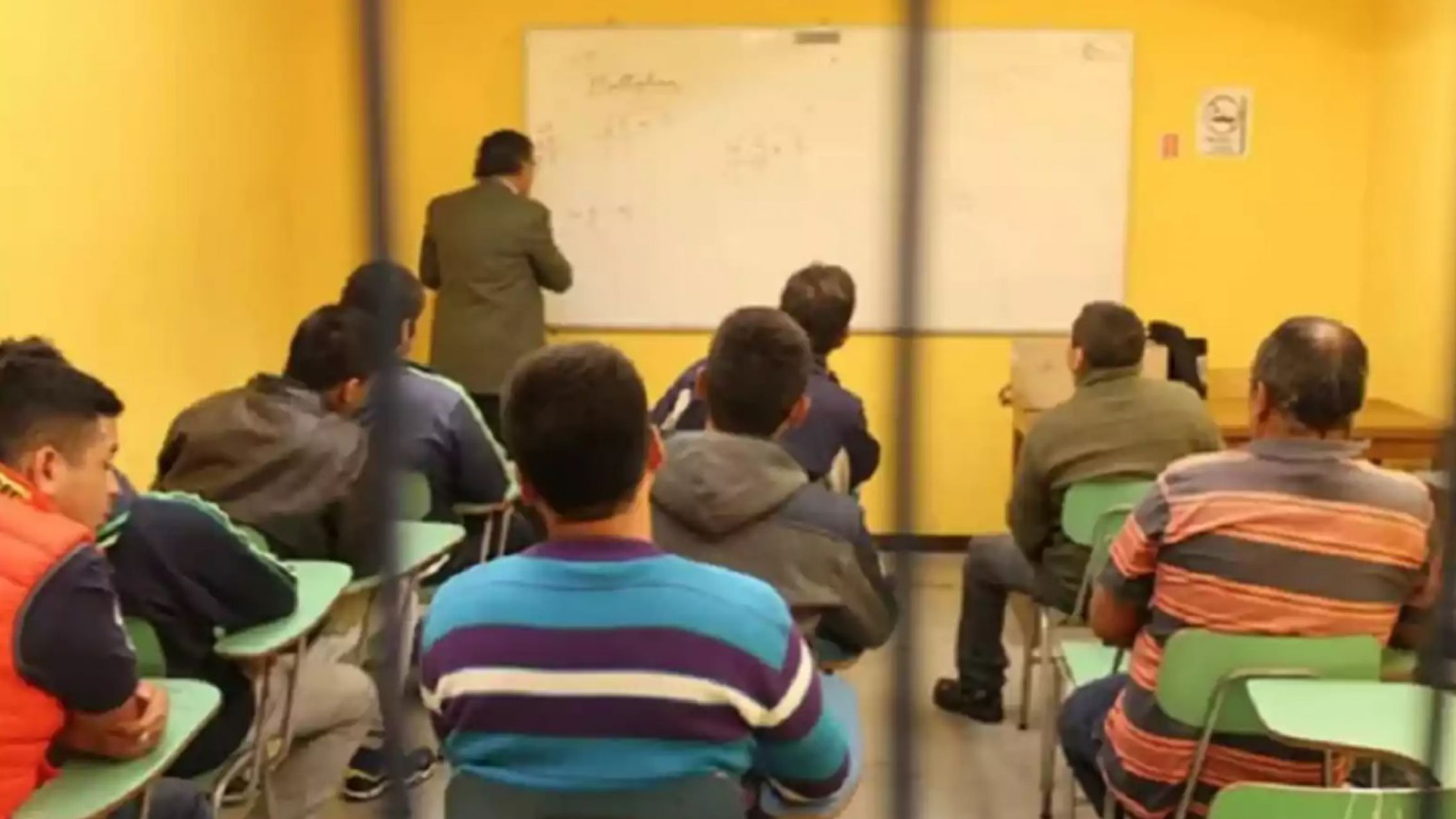 El Gobierno prohibió los centros de estudiantes en cárceles federales