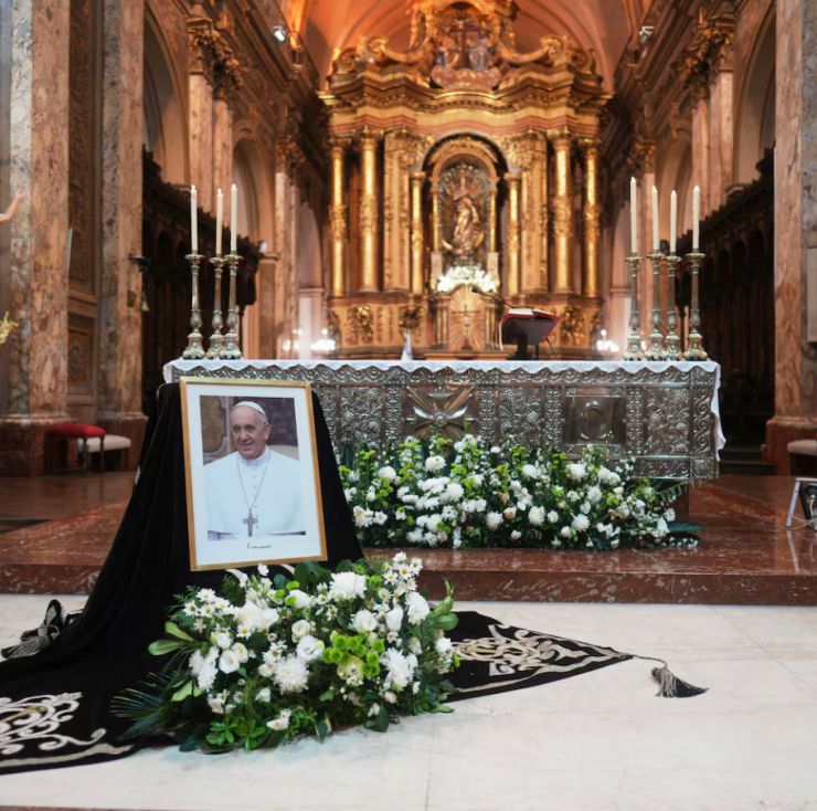 Las instrucciones que dejó el papa Francisco para su funeral: "En la tierra..."