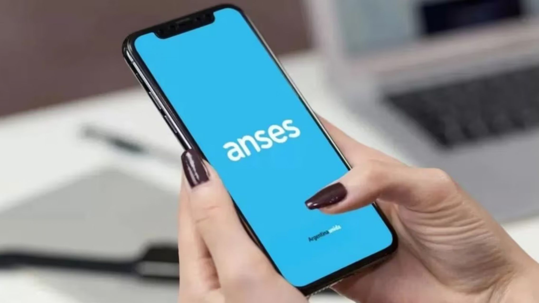 AUH y Tarjeta Alimentar ANSES: quiénes cobran en mayo de 2025