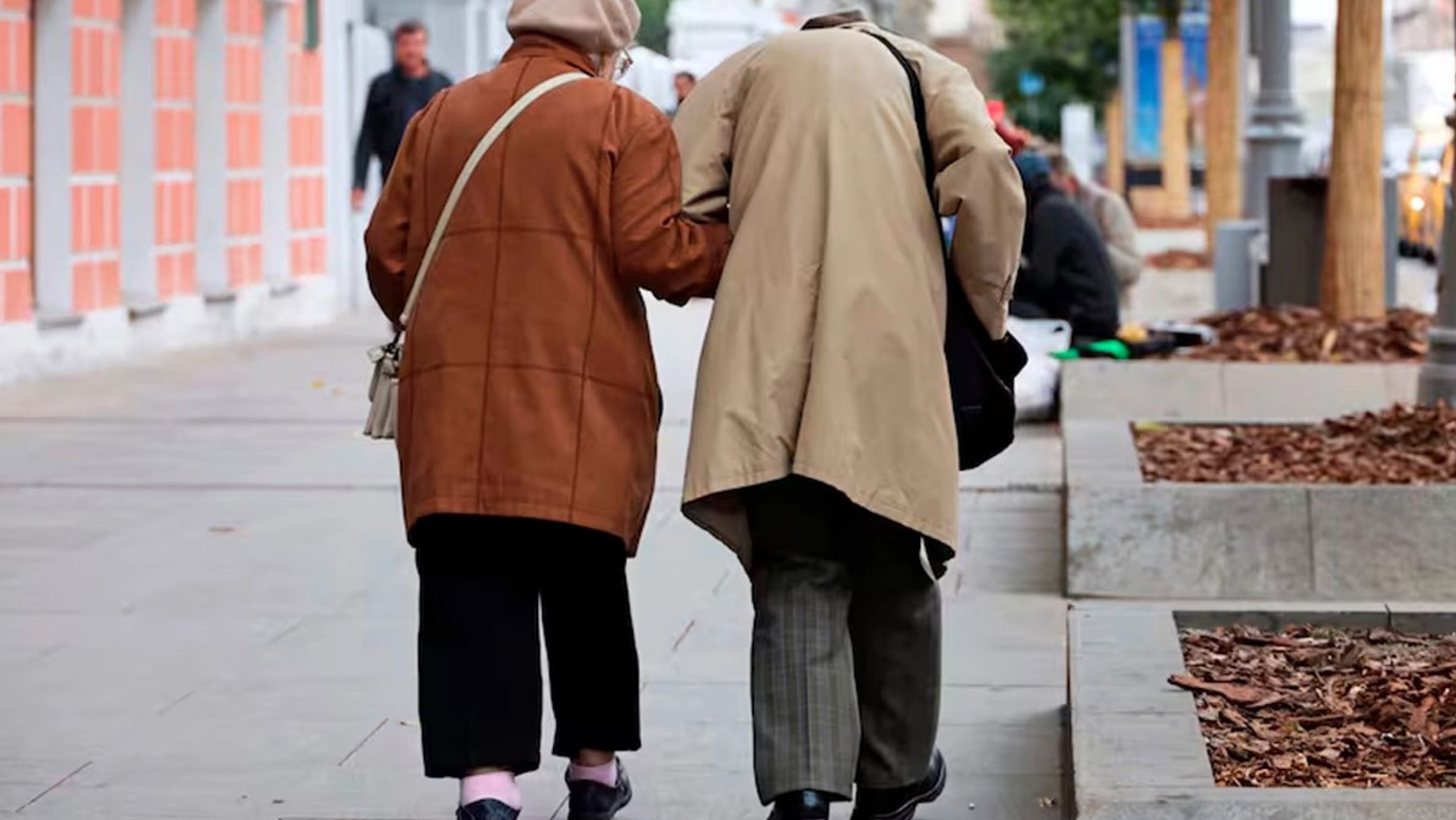 Nación fijó la suba para jubilados y confirmó la continuidad del bono mensual