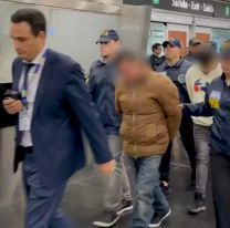 El Gobierno de Milei deportó a cinco peligrosos delincuentes extranjeros