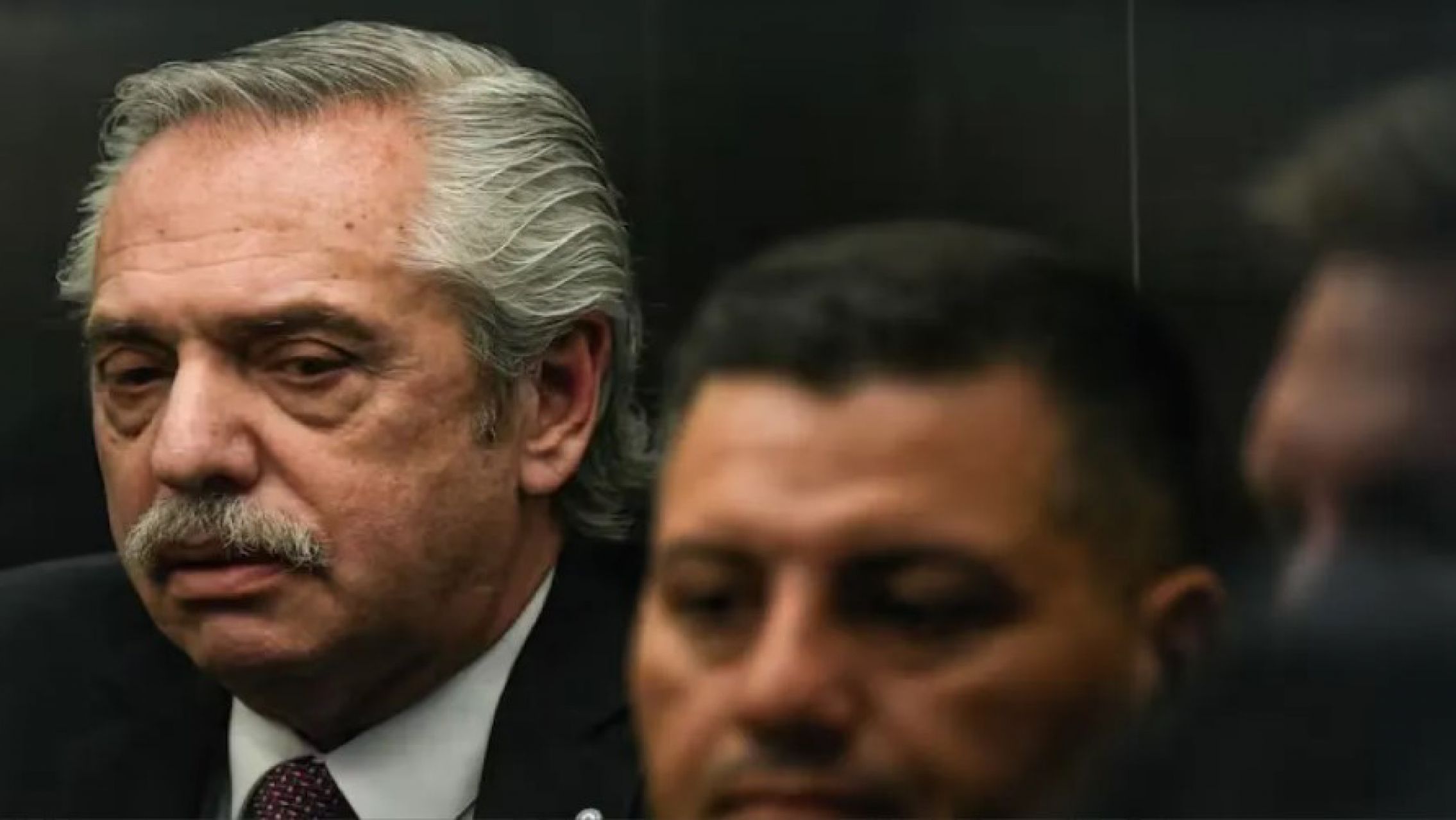 Procesaron a Alberto Fernández por negociaciones incompatibles en la causa Seguros