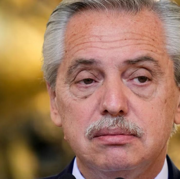 Piden suspender la jubilación de privilegio de Alberto Fernández tras ser procesado