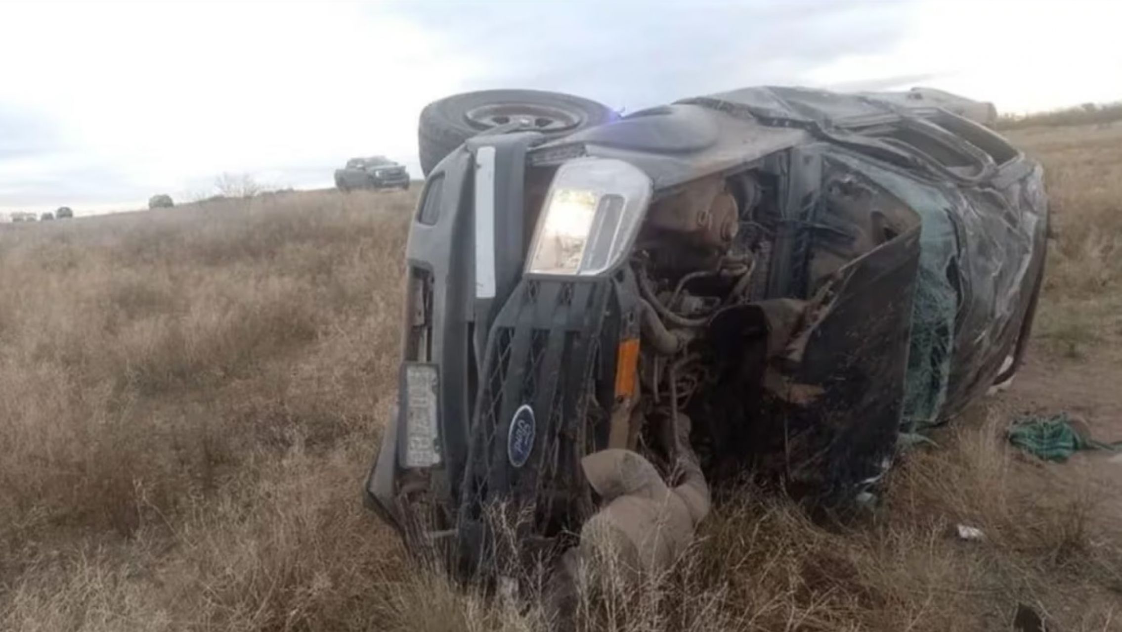 Murió un intendente luego de volcar con su camioneta en la ruta