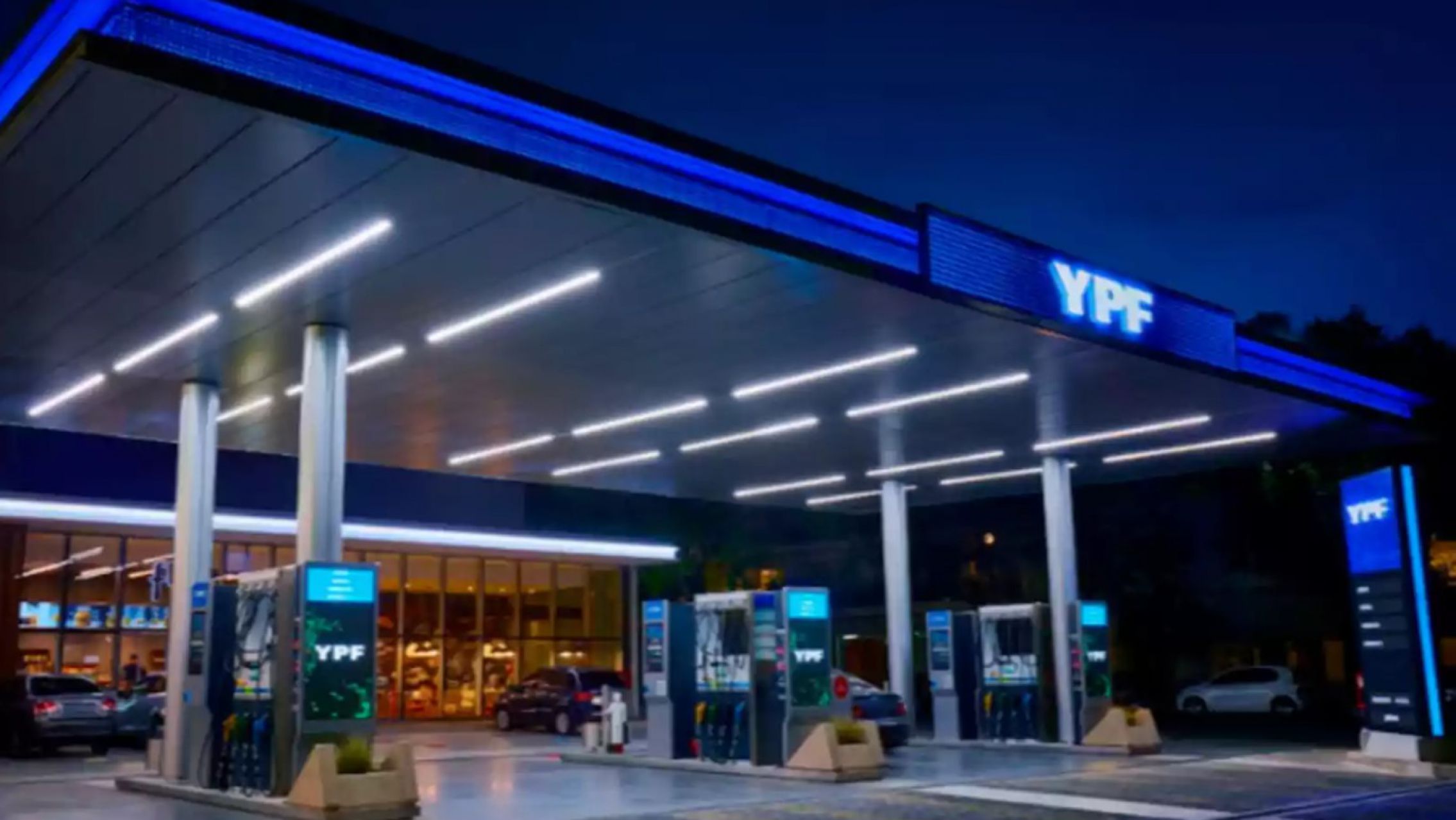 YPF permitirá pagar en dólares el combustible a través de su aplicación