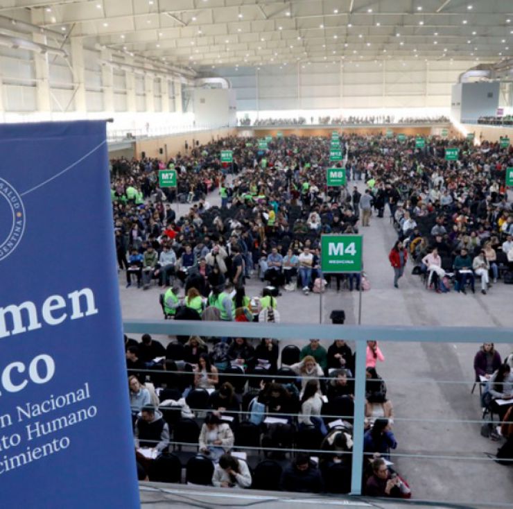 El Gobierno evalúa deportar a 133 extranjeros por fraude en el examen de residencias